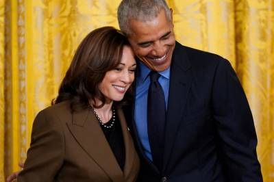 Obama gir sin støtte til Harris som presidentkandidat 
